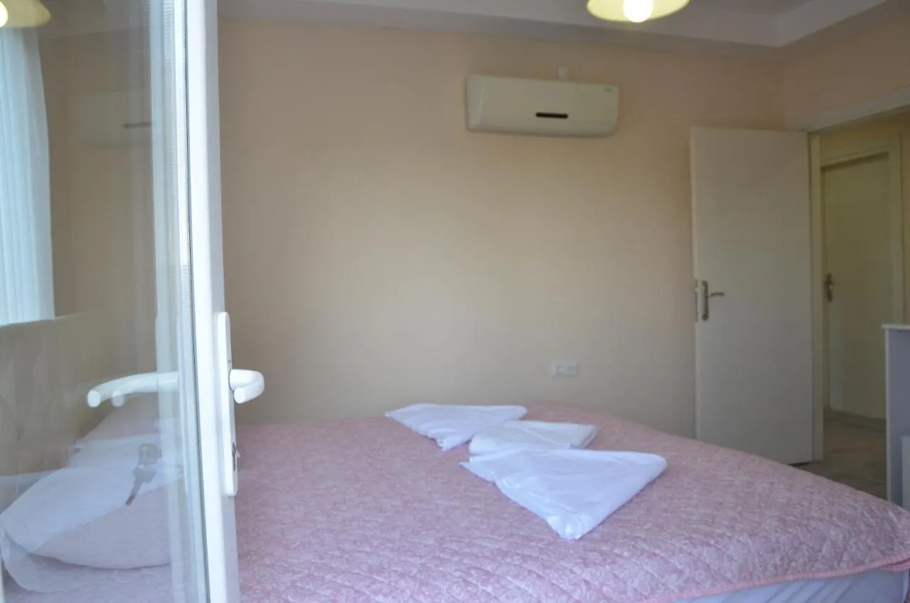 Ari Apart Apartment Antalya 0*,